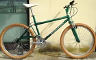 Boulder Bicycles inc.Chrona Shimano XT 8x3 MTB Bike