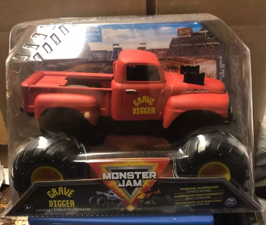 1:24 Scale Hot Wheels Monster Jam Oversized: Grave Digger Red