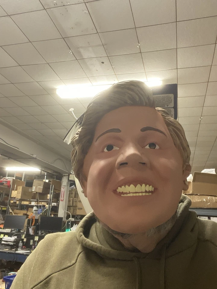 Brand New US Senator Elizabeth Warren Pocahantas Political Humor Deluxe Mask - Image 3 of 4