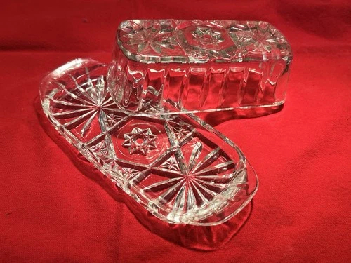 ANCHOR HOCKING EAPC PRESCUT COVERED BUTTER DISH  ~ EUC RETIRED