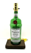 NEW Tanqueray Gin Liquor Bar Decor Bottle TABLE LAMP Lounge Light with Wood Base