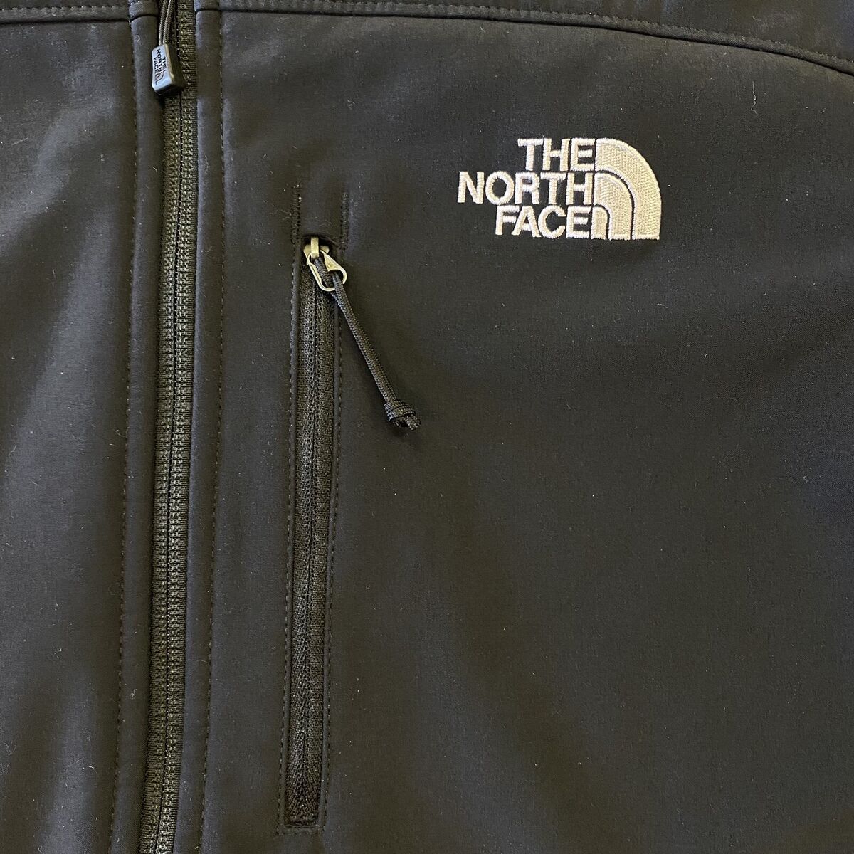 The North Face Never Stop Exploring Jacket Black Adult Size The North Face Never Stop Exploring Jacket Black Adult Size