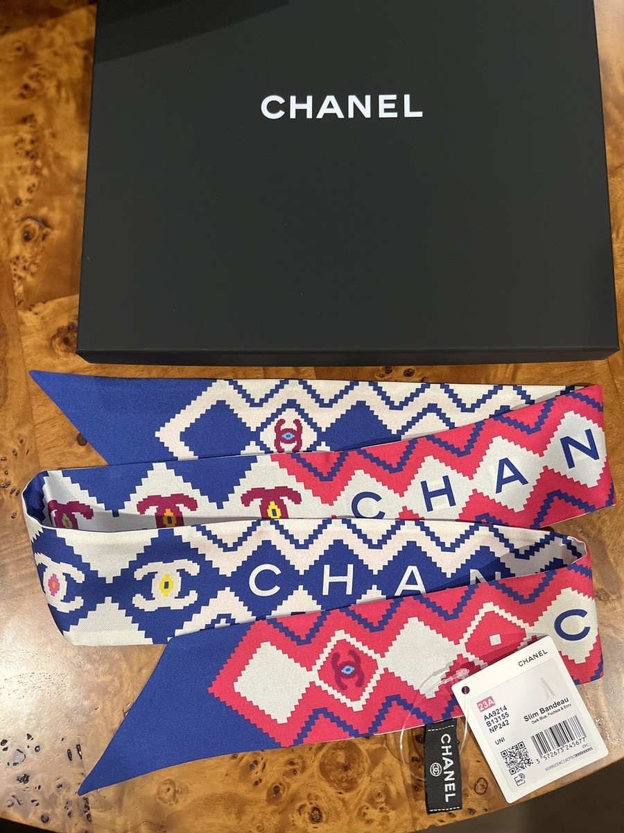 CHANEL ブルー スカーフ 45×45cm New Chanel 23A Silk Slim