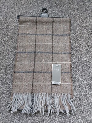 Marks and Spencer Men's Lambswool Grey Winter Scarf Brand New - Main Image