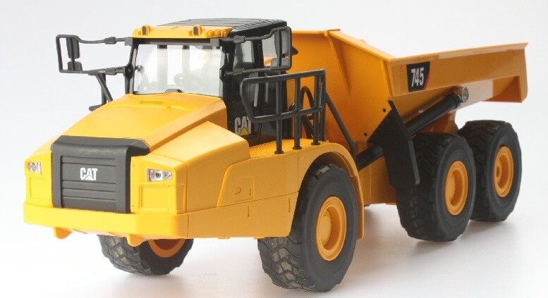 DIECAST MASTERS - Dumper CATERPILLAR 745 RC - 1/24 - DCM25004