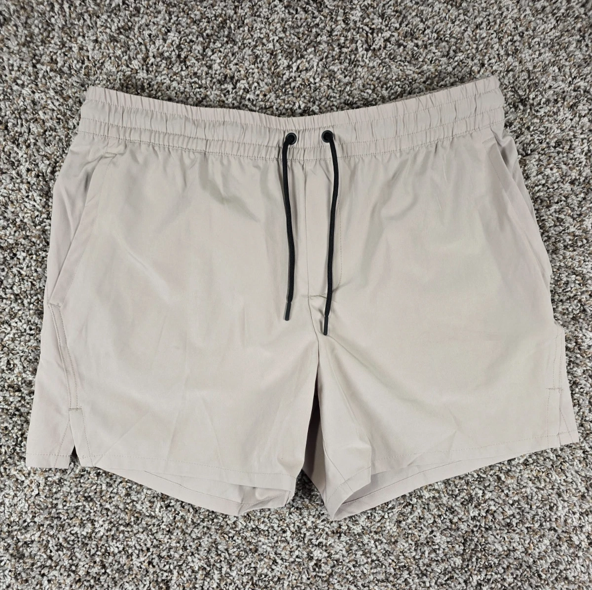 Alive Men’s Sz L Quick Dry Athletic Shorts Tan Pockets Training Running