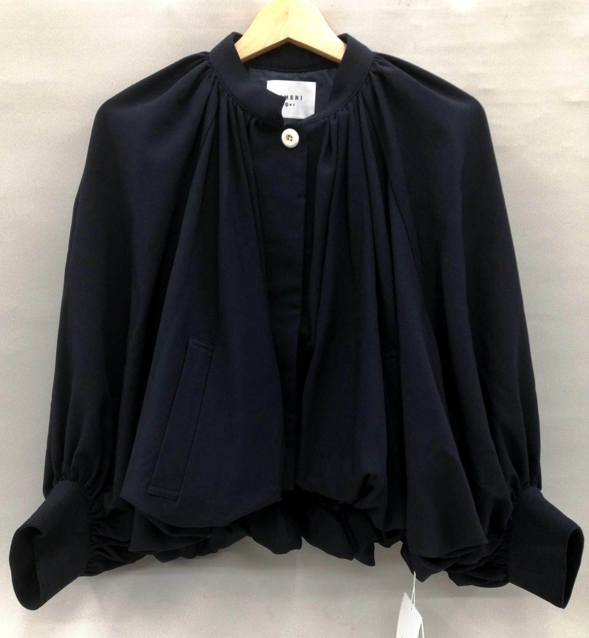 Ameri 02410660310 Balloon Short Blouson - image 1