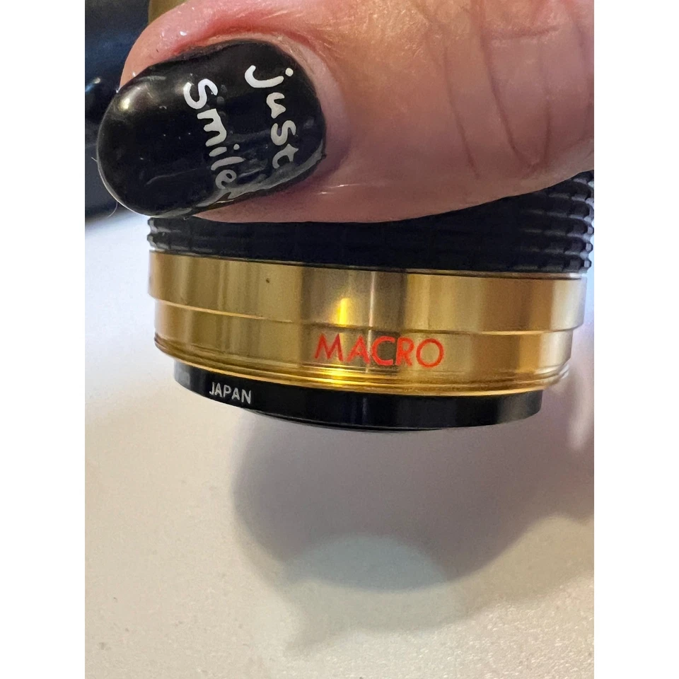 Gold Line 0.42x Super Wide Macro Lens Japan w/ 37–46mm Adapter & Tamrac 515 Case - Image 4 of 4
