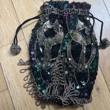 BEAUTIFUL VINTAGE 1920s ART DECO / FLAPPER SEQUINED BEADED RETICULE PURSE