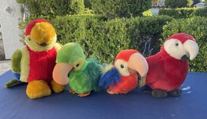 Lot Of 4 Vintage 1980’s Plush Parrots Toys Victor, Sugar Loaf Some For Hanging