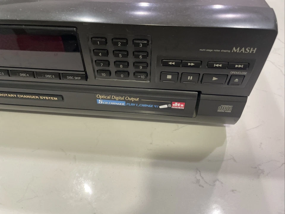 🎵 Technics SL-PD8 5 Disc CD Changer Player With Remote TESTED WORKING 🎵 - Image 4 of 4