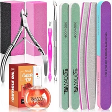 Manicure Tools Kit – 3 Nail Files, 2 Buffers, Cuticle Nipper, Pusher & Oil