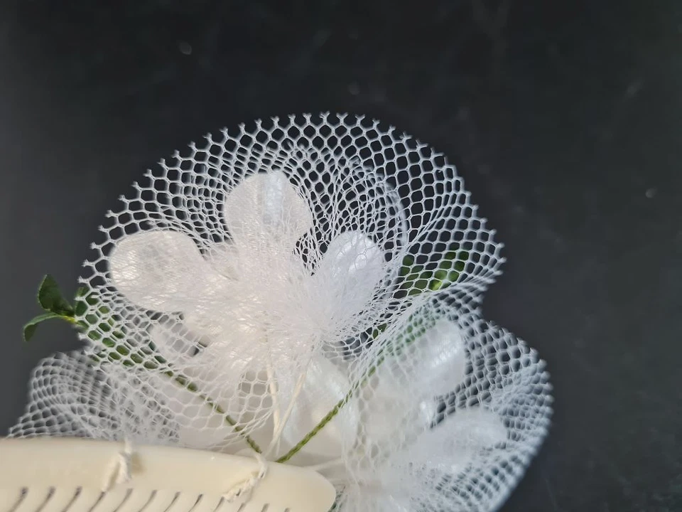 Hochzeitsschmuck Haarklemme VEB Kunstblume Sebnitz DDR 367234 weiß #23M018 - Bild 4 von 4