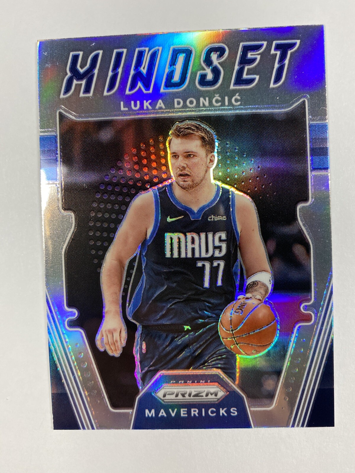 2021-22 Panini Prizm Silver Mindset Luka Doncic #4 Mavericks