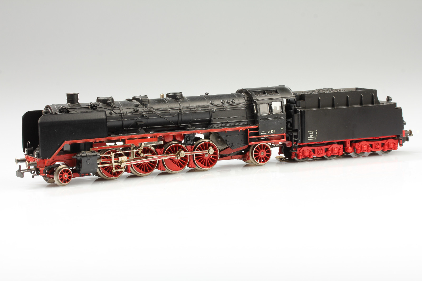 Märklin h0 steam locomotive BR 41 334 works seht & licht vale Märklin h0 steam locomotive BR 41 334 works seht & licht vale