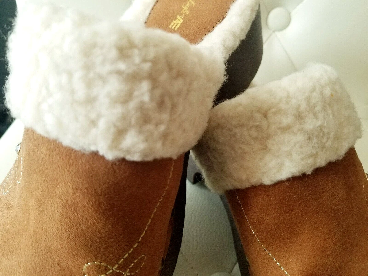 Suede clogs hotsell american eagle