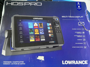 Lowrance 00015981001 HDS PRO Fishfinder/Chartplotter, HDS PRO 9 w/C-MAP DISCOVER