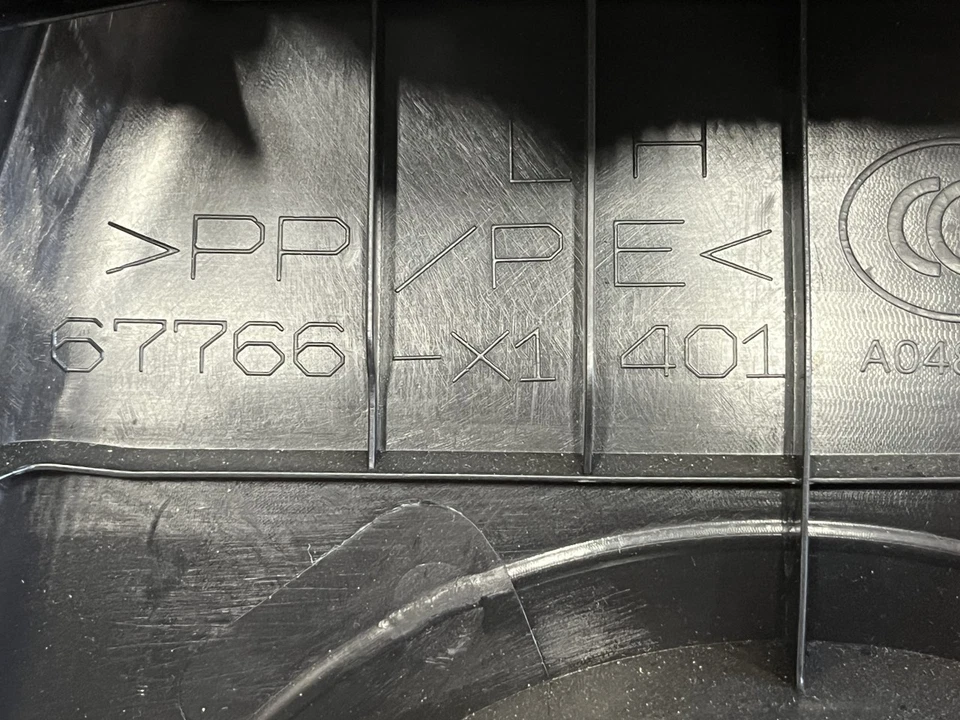 2013 2014 2015 2016 2017 2018 LEXUS ES300H ES350 panel de moldura de puerta trasera izquierda lb20 Foto 4 de 4