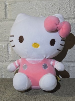 Hello Kitty Love Cat Pink Overalls Pink Bow  8  Sitting Plush Toy clean!