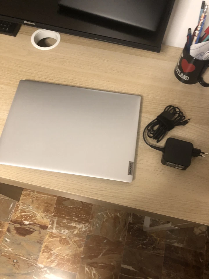 Lenovo Ideapad 1 14IGL05 - Immagine 3 di 4