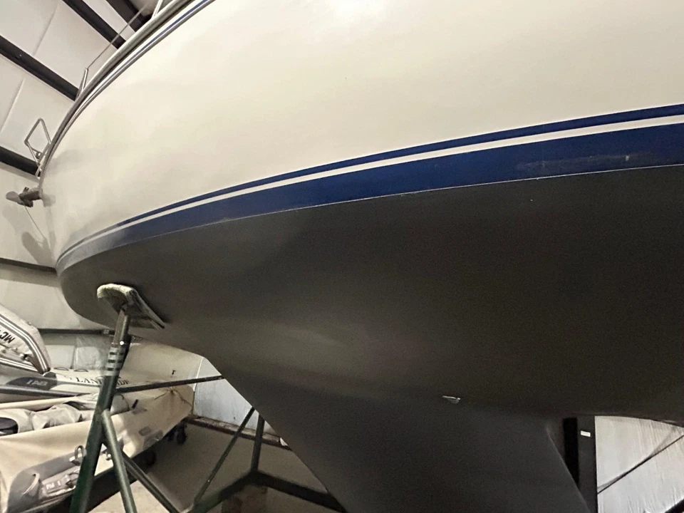 1982 Catalina 30 Tall Rig 30' w/ Title & Registration - Image 3 of 4