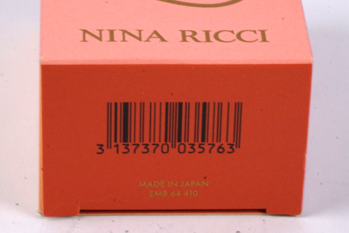 Nina Ricci Paris Le Teint Ricci Sheer Complexion Sponge Soft Square Shaped NEW - Picture 5 of 5