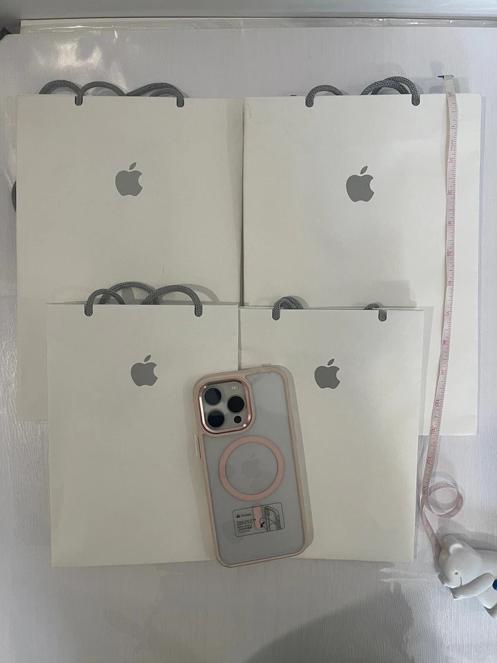  APPLE STORE BAG 6 Paper Gift / Shopping BAG Empty - Image 2 of 4