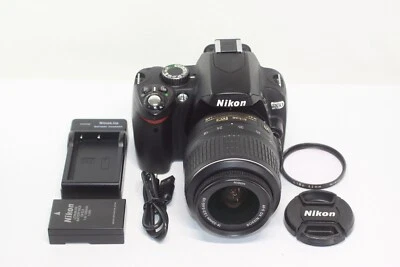 AS IS Nikon D D60 10.2MP DSLR Camera + AF-S Nikkor 18-55mm F/3.5-5.6 G Lens Kit - Imagen 1 de 4