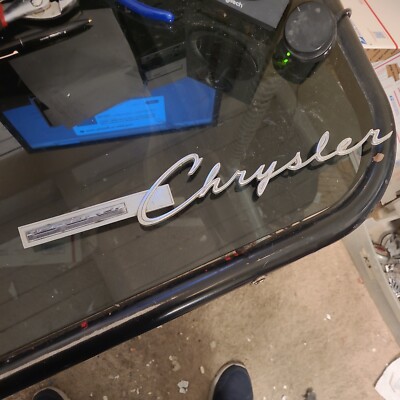 1965 CHRYSLER NEWPORT QUARTER PANEL EMBLEM SCRIPT OEM 2526510 | eBay