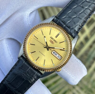 Seiko 5 military 美品 Rare Seiko 5 Automatic Sunburst SNXJ92 Fluted Bezel Japan