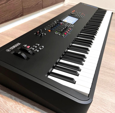 New Yamaha MODX8+ 88 GHS-Weighted Key workstation