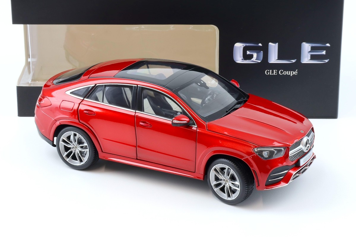 I-SCALE 1/18 メルセデス GLE C167 2020 レッドメタ s-l1200.jpg