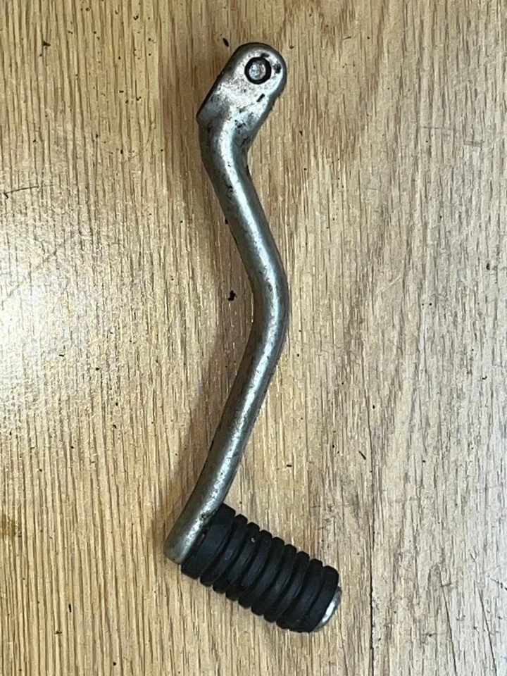 Alavanca de engrenagem Honda CBR 1100XX Blackbird 1998-2005 - Imagem 2 de 2