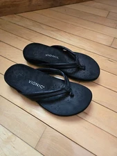 Vionic Raya Arch Support Black Thong Sandals 7.5