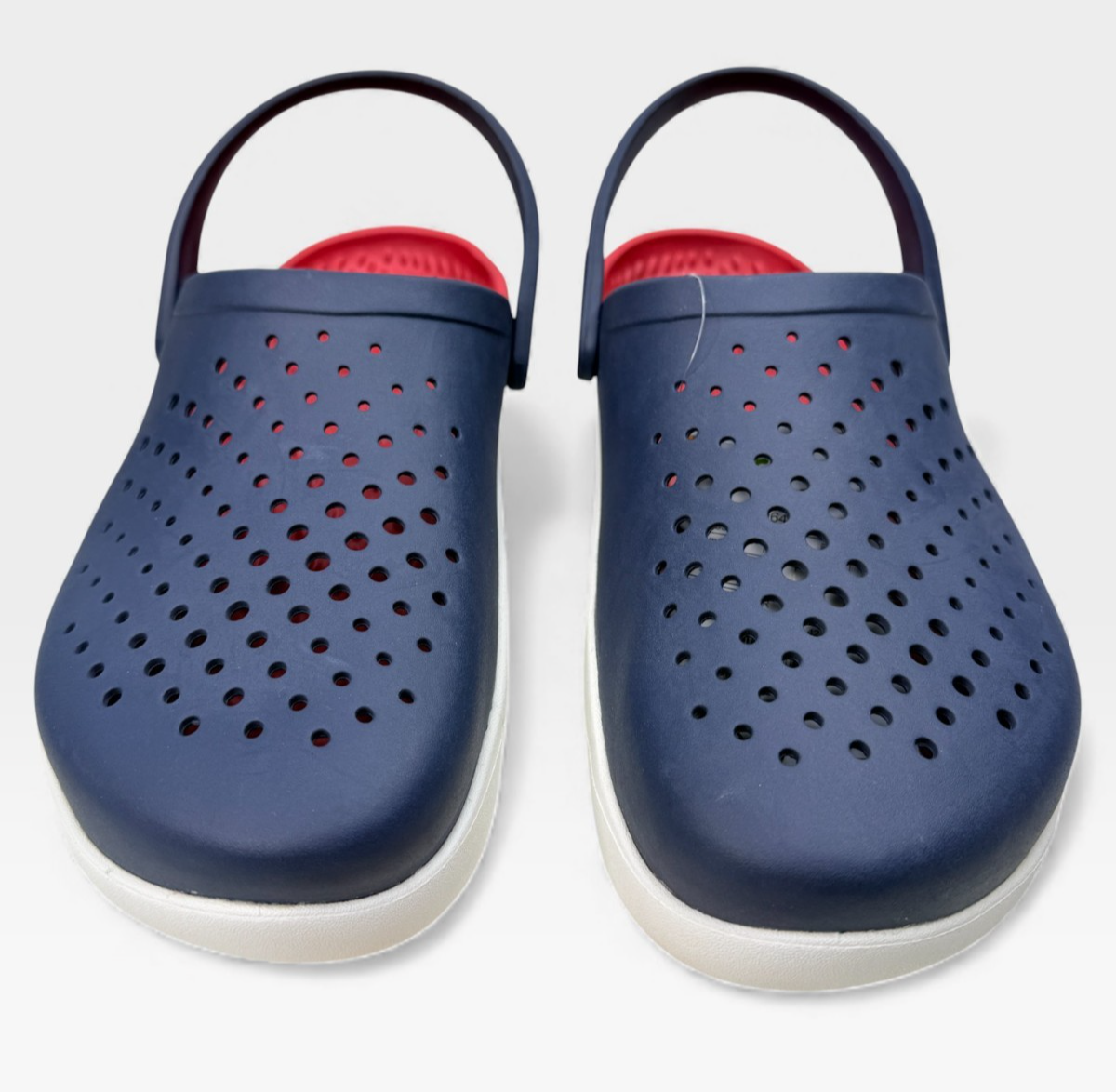Crocs InMotion Clogs Navy Size M9/W11 Comfort Mule 209964  display picture 3