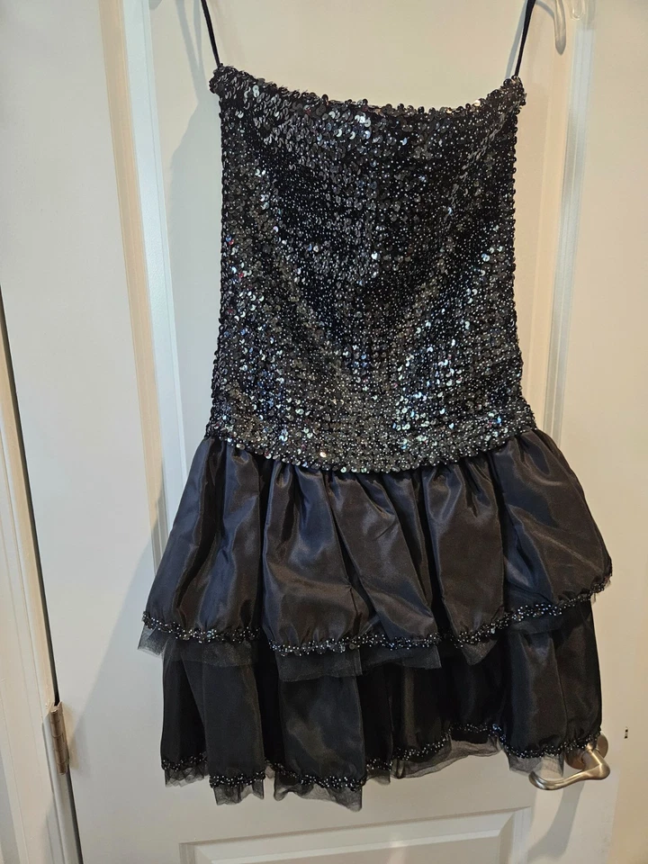 Flirtations by Alfred Angelo Black Sequin and netting mini cocktail dress Size L - Image 3 of 4