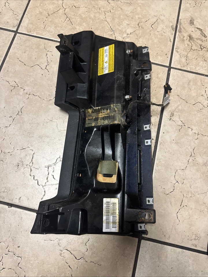 Черный коленный чехол для водителя 2006-2010 BMW 650i M6 с AB - Изображение 2 из 2