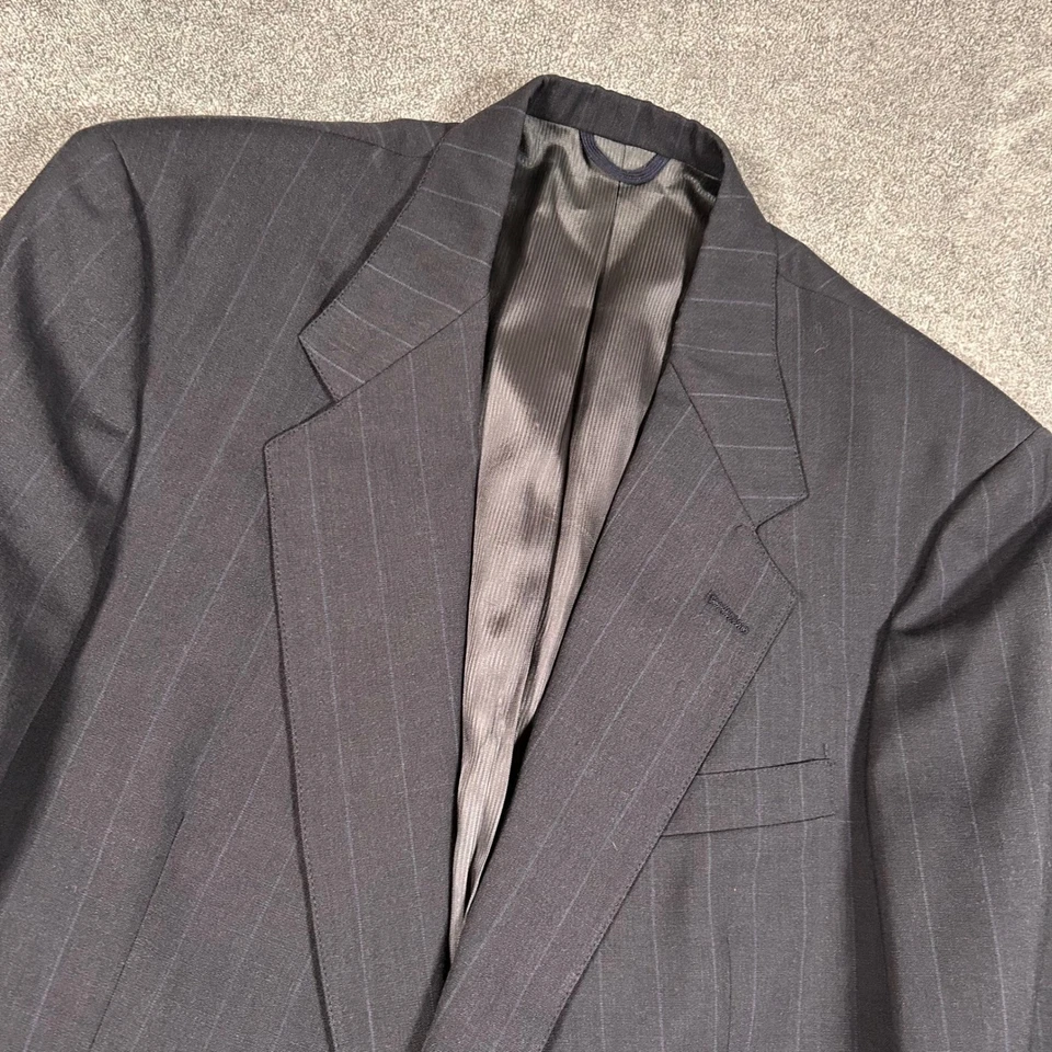 Austin Reed Suit Virgin Wool Charcoal Gray Pinstripe Jacket Pants USA 38L 29x32 - Image 4 of 4