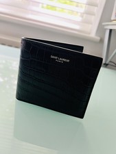 BNIB Genuine Saint Laurent Crocodile Embossed Leather Mens Bifold Wallet in Box