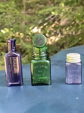 Tiny Antique Miniature Amethyst S S White Dental Mfg.Co Bottle☆Salesman's Sample