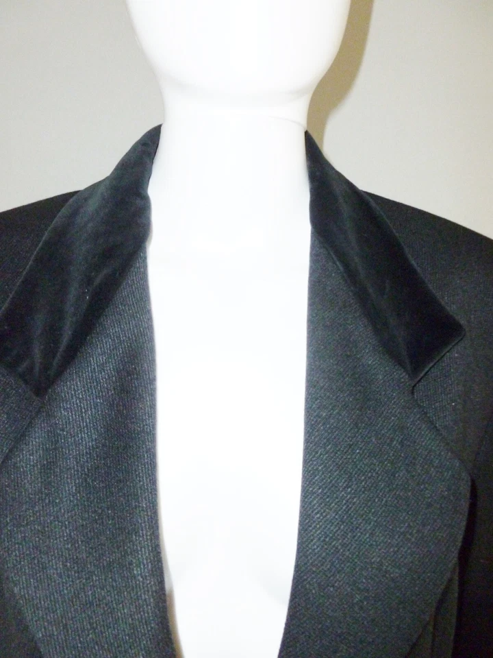Blazer Chaqueta De Colección Jaeger Gris Lana Negro Cuello Terciopelo Talla 10 Traje Para Mujer Foto 2 de 4