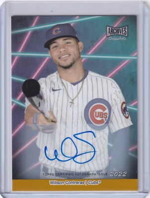 Willson Contreras 2022 Topps Archives Snapshots Picture Day Auto Gold PD-23 4/10