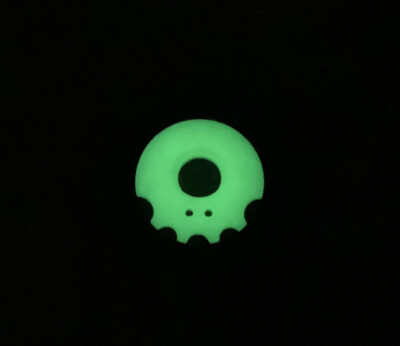 Playge Glow Cyclops Skall - PVC Ranger Eye Patch White on Black 1” RE Koch Tools