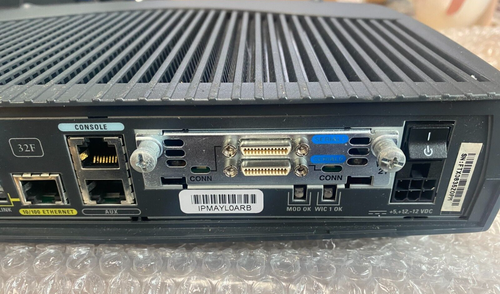 CISCO 1721 - 10/100 Modular Access Ethernet Router  - 3902S544 - Picture 6 of 7