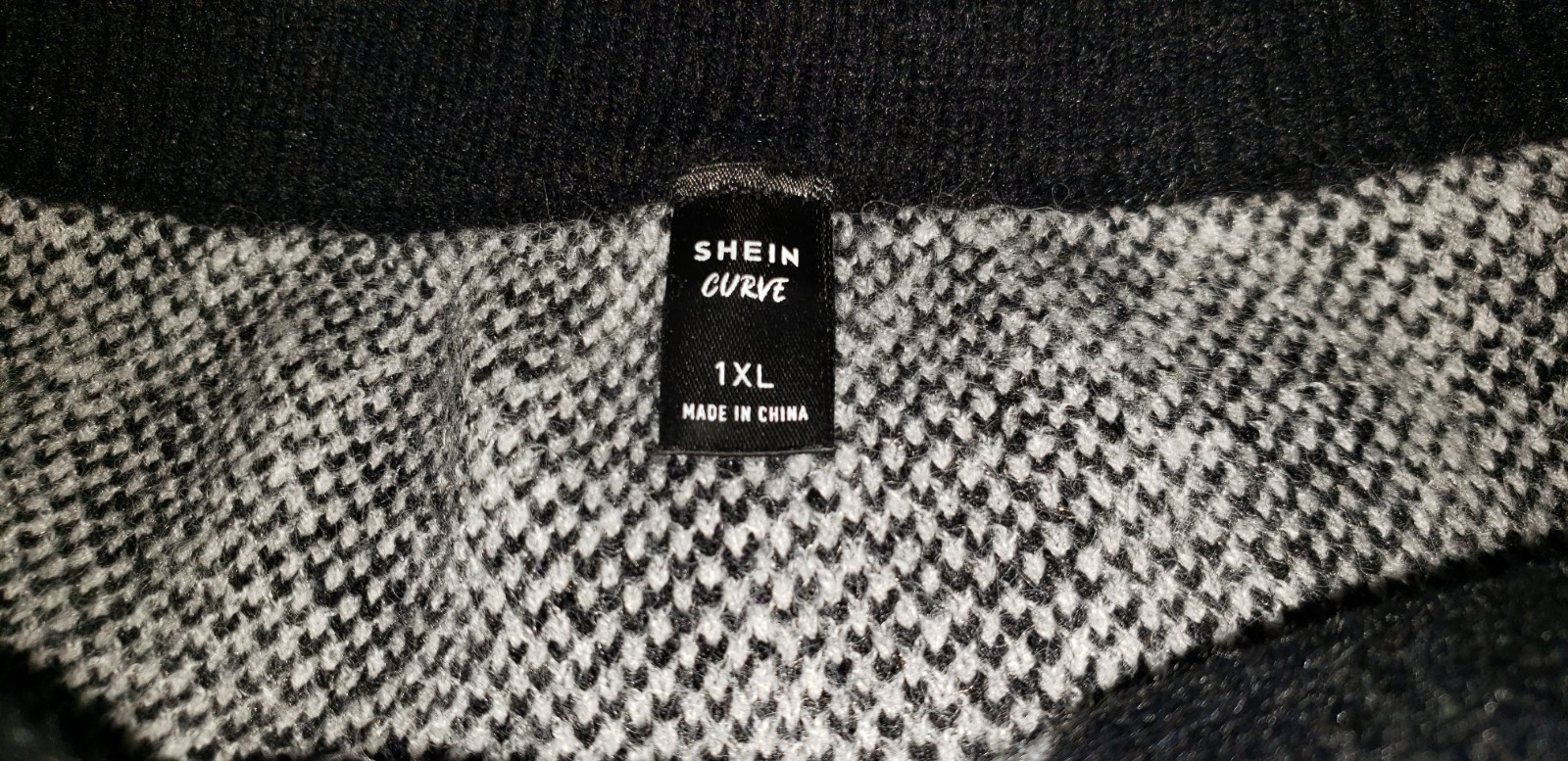 Plus argyle pattern knit skirt. 1X. Never worn. Shein CURVE New image 4