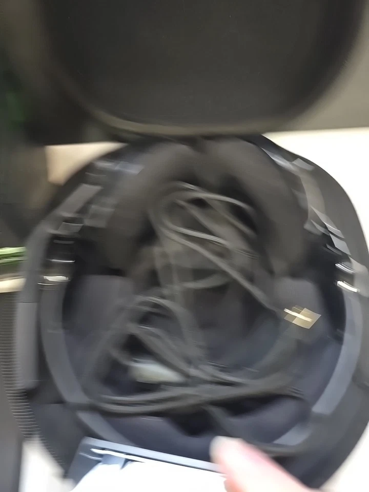 Razer Megalodon Cuffie Gaming PC 7.1 Surround Sound TESTATE - Immagine 4 di 4