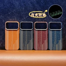 For Apple IPhone 17 Pro Max Phone Case Fluorescent Carbon Fiber Pattern Cover