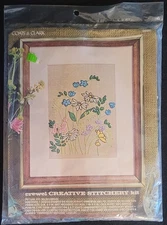 Vintage Coats & Clark Crewel Creative Stitchery Embroidery Kit #5886 Wildflowers