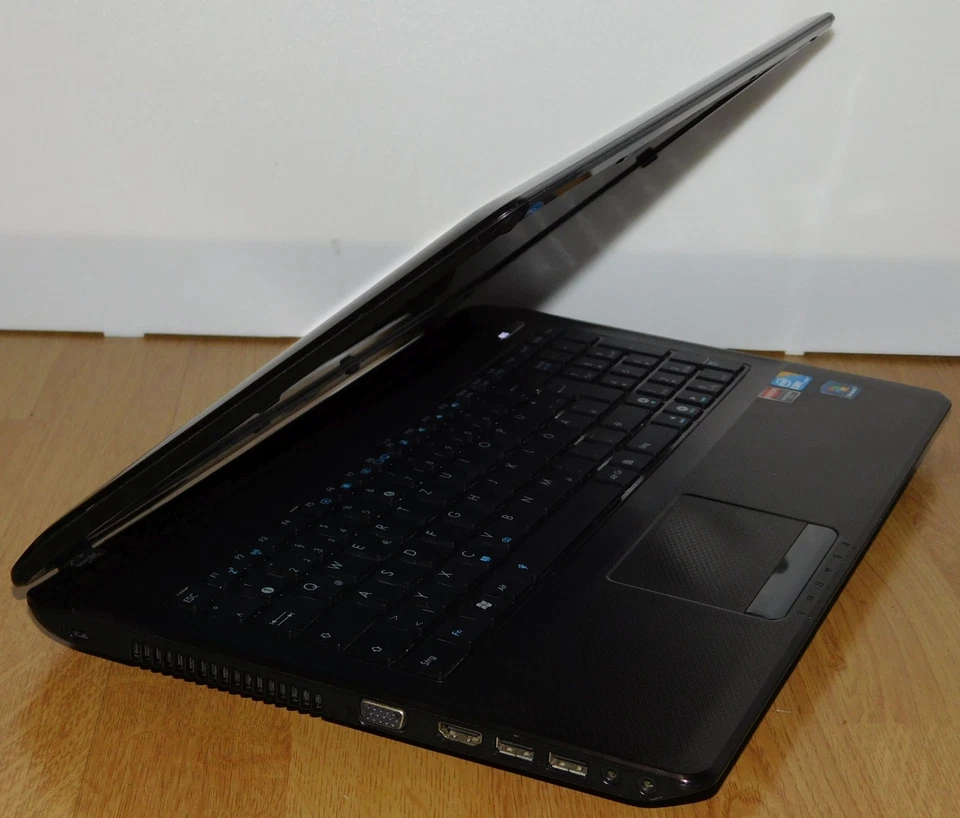 15,6" Laptop Notebook ASUS PRO5IJ PRO5IJT i7-Q740 SSD 120GB 4GB Windows 7 HDMI - Bild 4 von 4