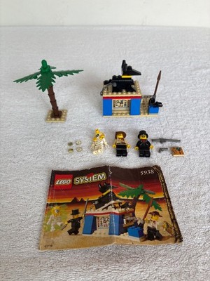 100% COMPLETE Vintage Lego Adventurers 5938  OASIS AMBUSH Johnny Thunder 1998